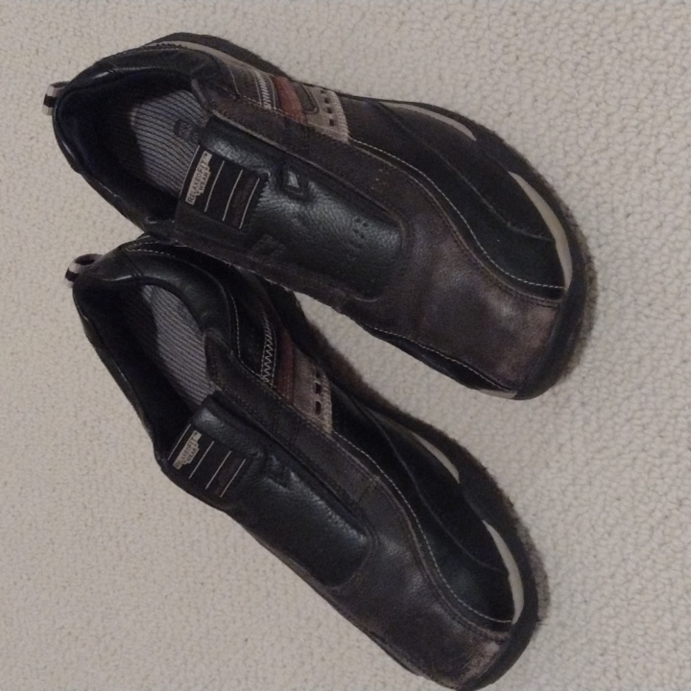 Skechers Slip Ons